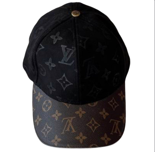 Suede Louis cap