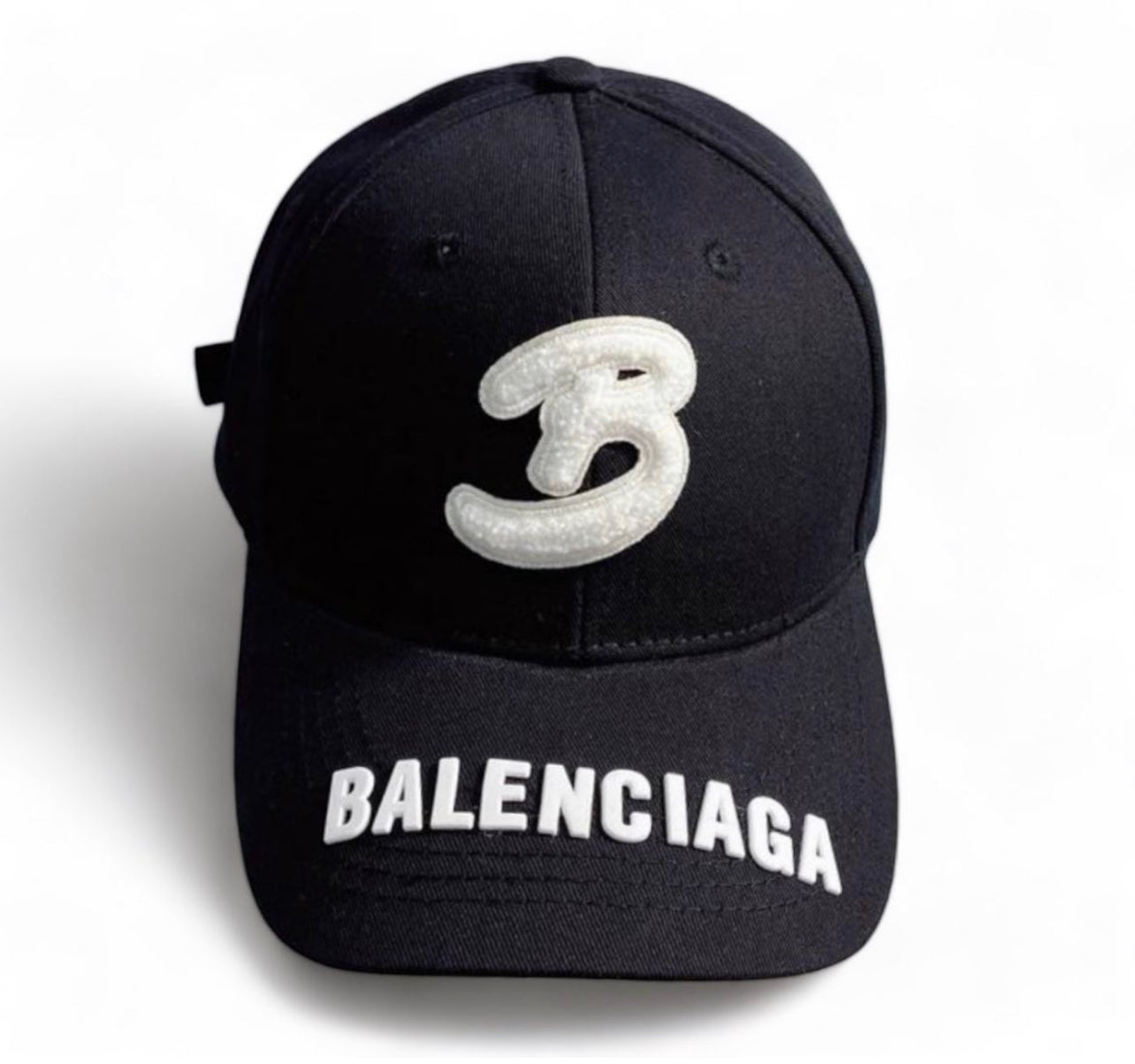 Balenciaga “B” cap